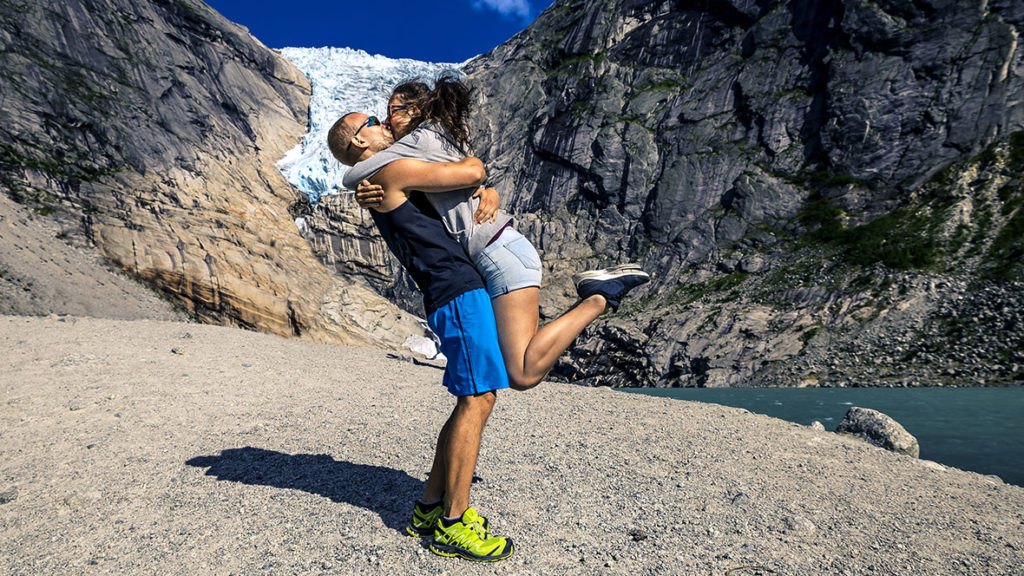 What Is It Like To Date A Gemini Man? Things To Look For